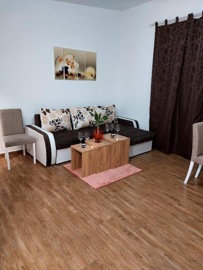 Aparthotel Filigran Palić Esterno foto
